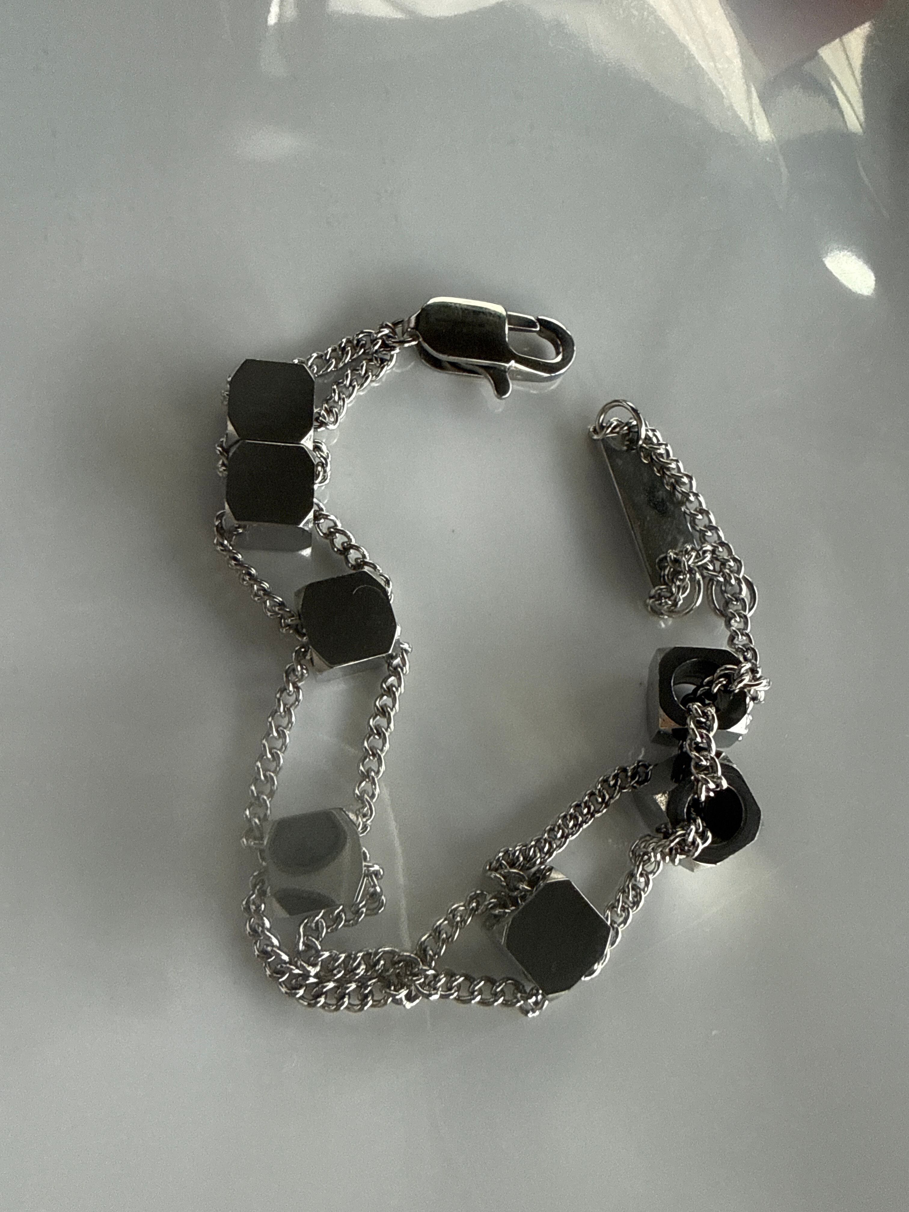 DRESS HIPPY】“DH BONES BRACELET-THREE” ドレスヒッピー 正規取扱店