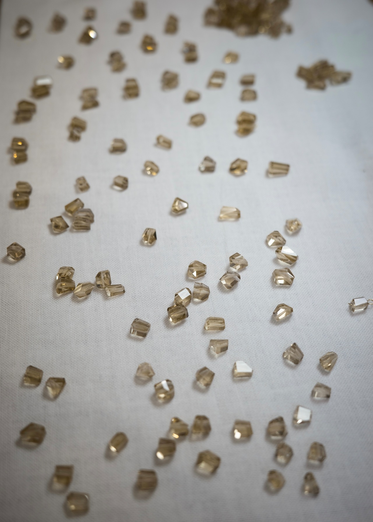 Charm -Nude Gold-