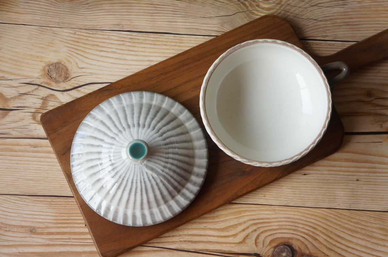 【仮展示中】小石原焼　早川窯元　ココット　刷毛目 （サンプル）