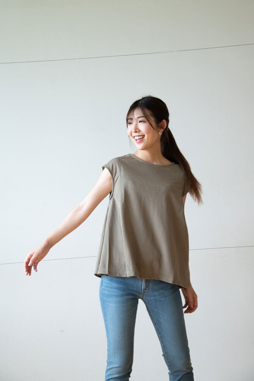 フレンチスリーブカットソー