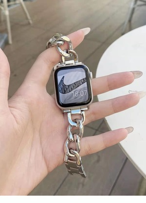 【Apple Watchバンド チェーン メタル 腕時計ベルト 高級感】金属 アップルウォッチバンド お洒落アイテム♪