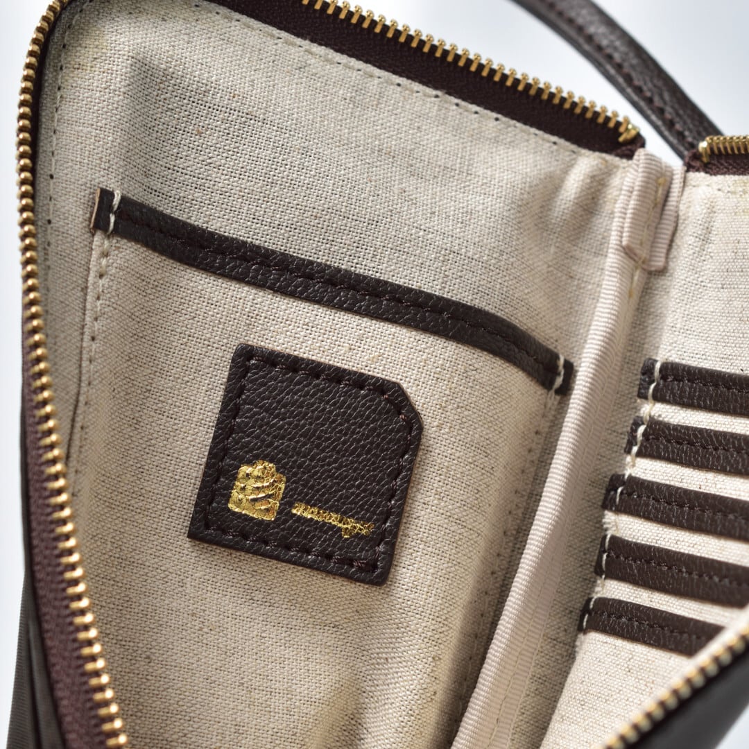 mononogu もののぐ MS2-DV モバイルショルダー・チョコ イタリア製のリモンタナイロンを使用した高級感があり機能的なモバイルショルダー