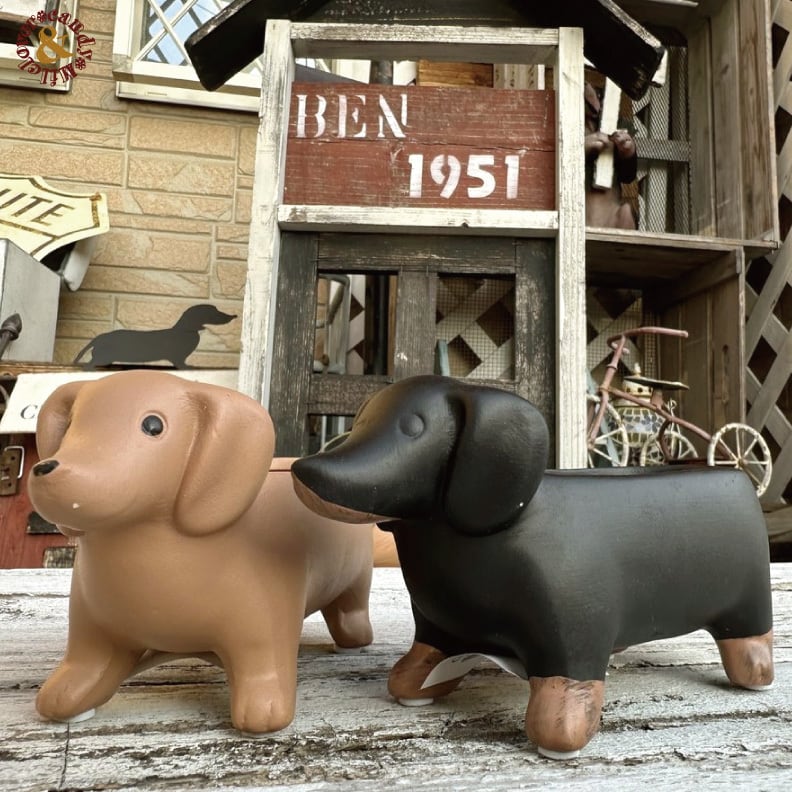 ちいさなダックスのテラコッタポット｜多肉植物 寄せ植え用 犬型