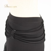 社交ダンス 衣装 スタンダード スカート レッスンウェア レディース 黒 ICHIOKU イチオク ブラック系 レース 練習着 上品 気品 透け感 光沢感 伸縮性 ポリエステル ポリウレタン ラインストーン デザイン 脚長効果 大人 風合い エレガント シンプル おしゃれ パーティー ジャズダンス 体型カバー ショート丈 おすすめ トレーニング