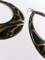 Tear-shaped earrings | ピアス