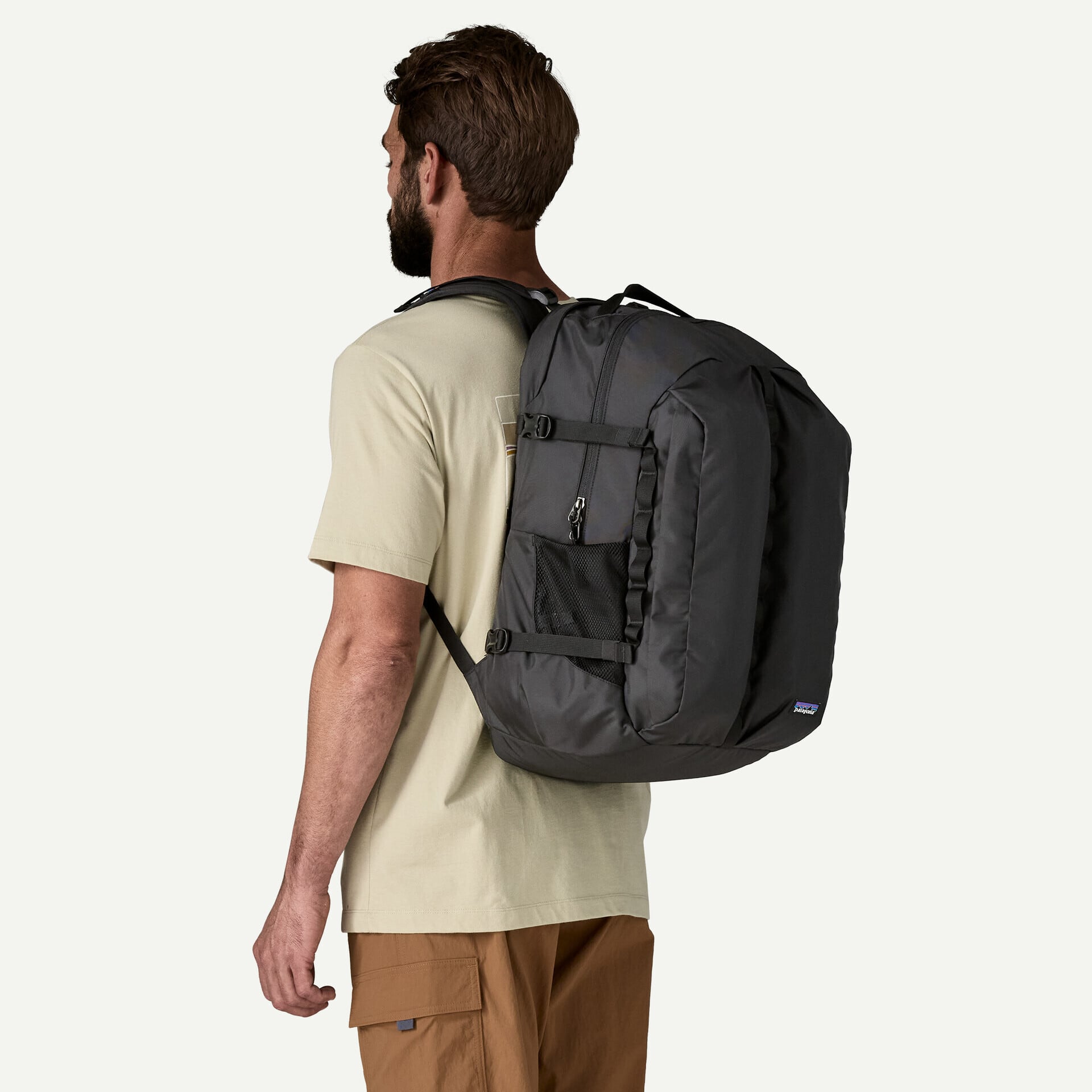 2026 NEW MODEL パタゴニア レフュジオ・デイパック 32L (カラー Black