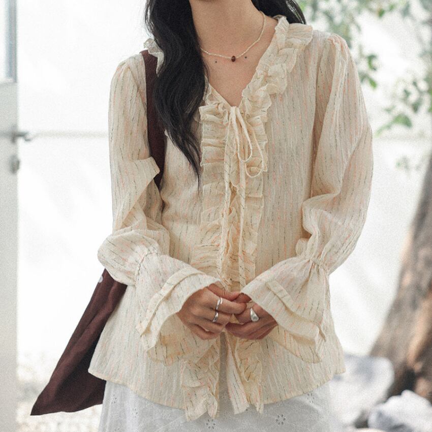frill v-neck blouse　J00529
