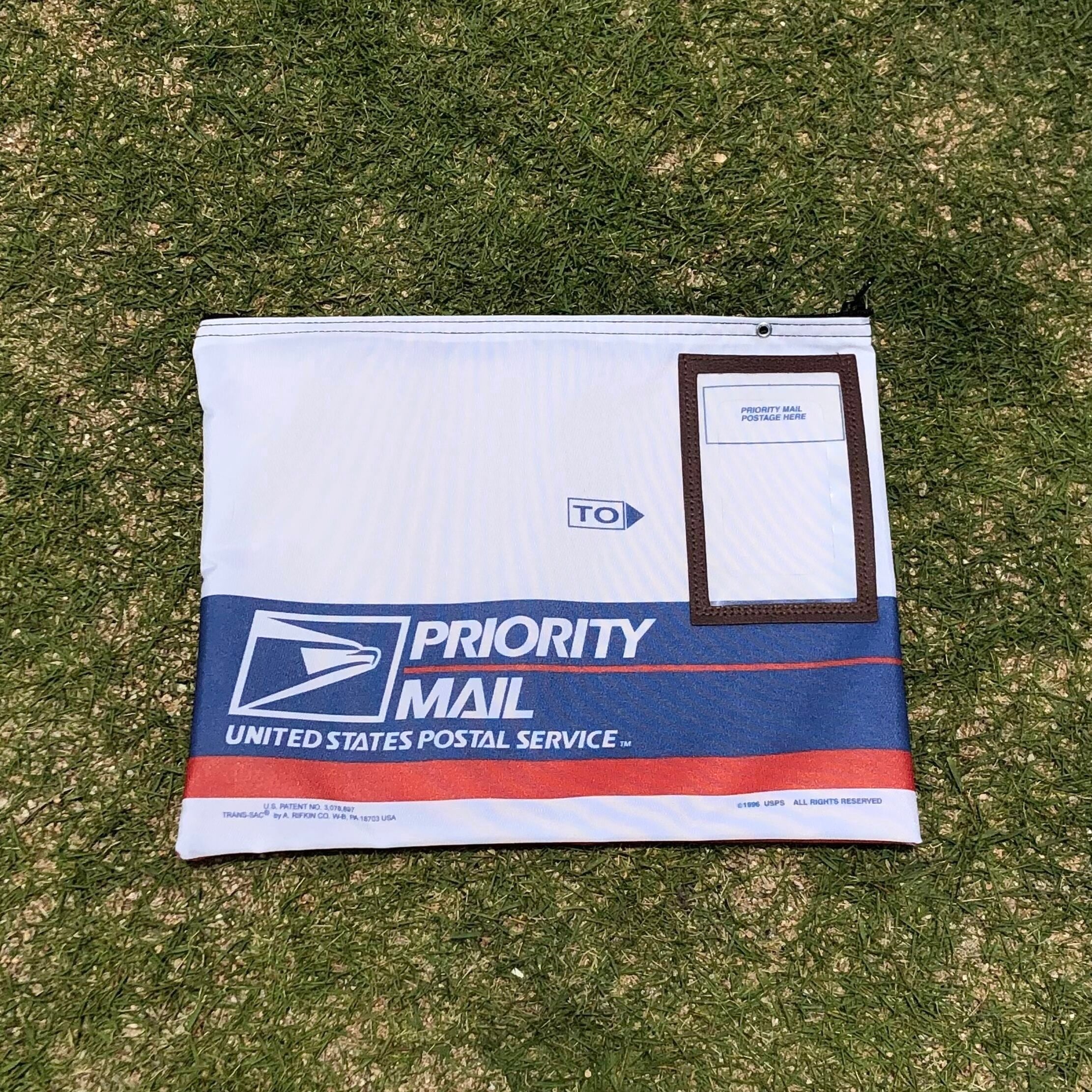 USPS Priority Mail Bag〈S〉 | Transit. JAMESYAMA-TERRACE