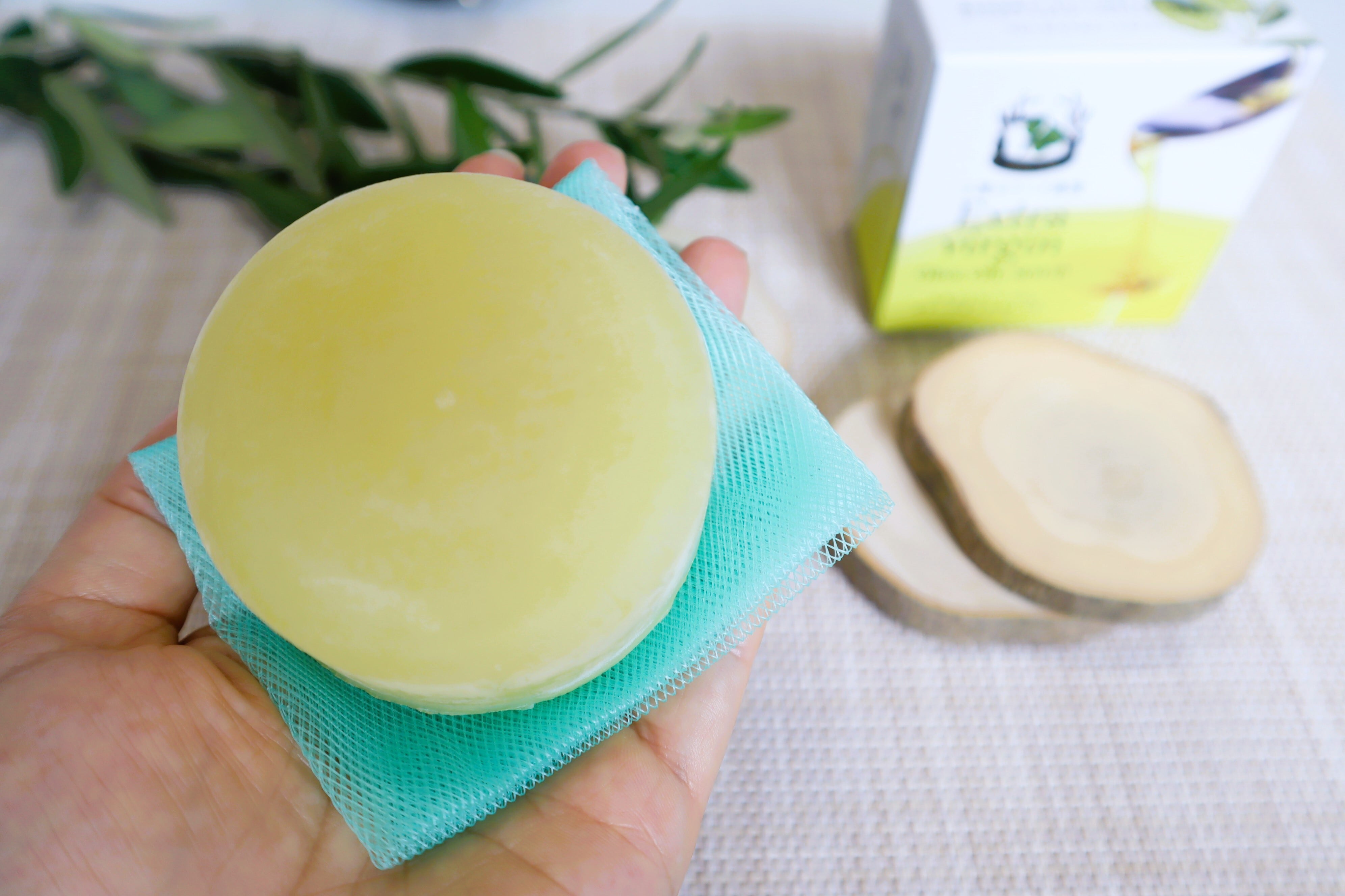 小関オリーブ農園のエキストラバージンオリーブオイルせっけん（100g