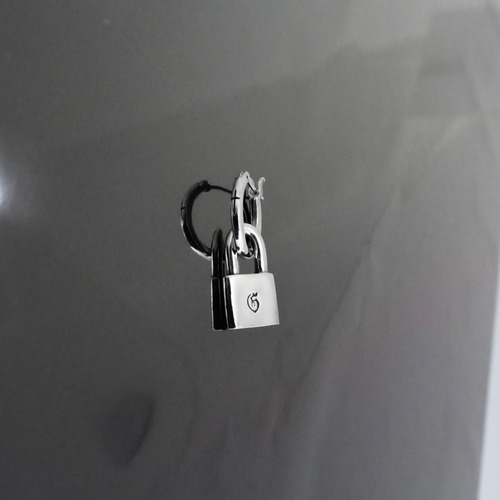 CROSS THIN HOOP with PADLOCK / クロスシンフープ ウィズ パドロック