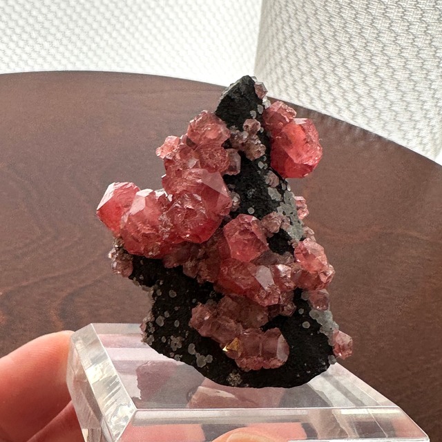 ロードクロサイト / フローライト / クォーツ【Rhodochrosite with Fluorite & Quartz】ペルー産