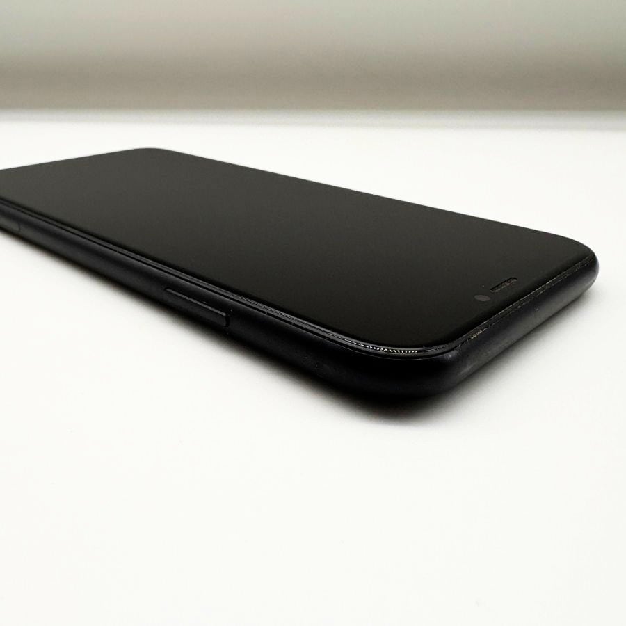 iPhoneXR 128GB ブラック アイフォン本体 SIMフリー SIMロック解除済み