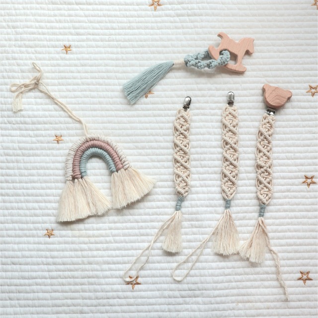 HELLO BABY! マクラメ出産祝い