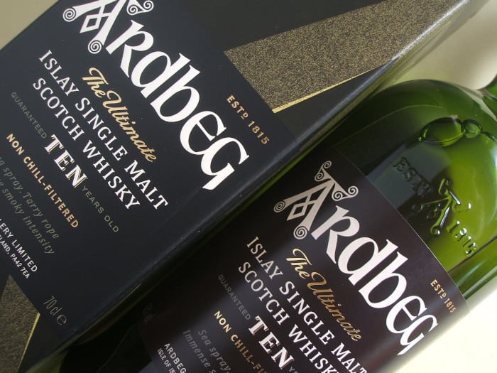 【旧ボトル】アードベッグ 10年・ウーガダール・コリーヴレッカン 3本セット 旧ボトル】アードベッグ 10年・ウーガダール・コリーヴレッカン 3本