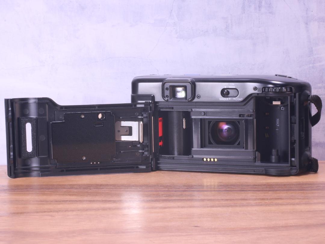 OLYMPUS AZ-1 ZOOM QD | Totte Me Camera