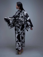 【2026新作】RumiRock 反物 ゆかた「パンダ故郷に帰る」　[A1818]