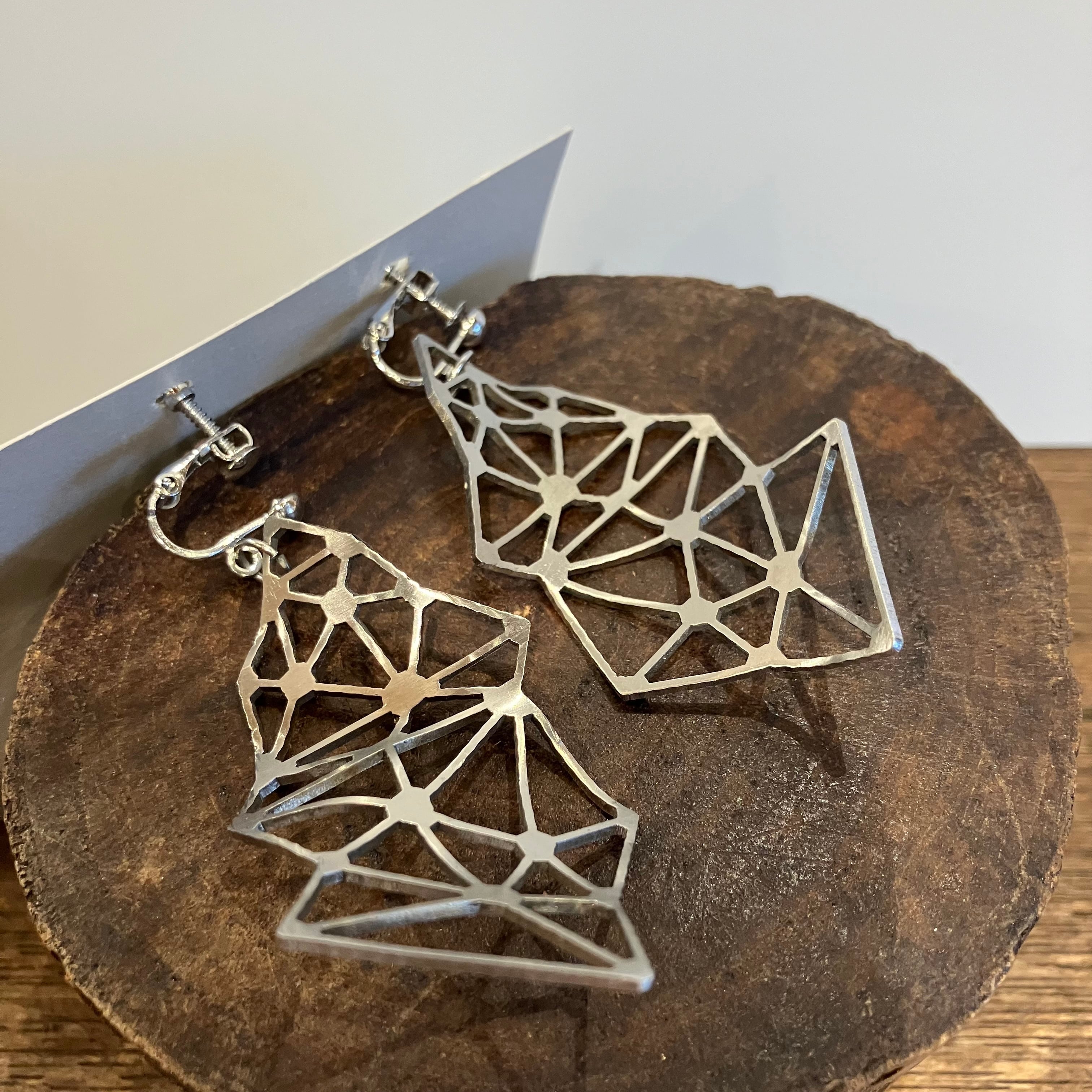 NISHINAGA イヤリング