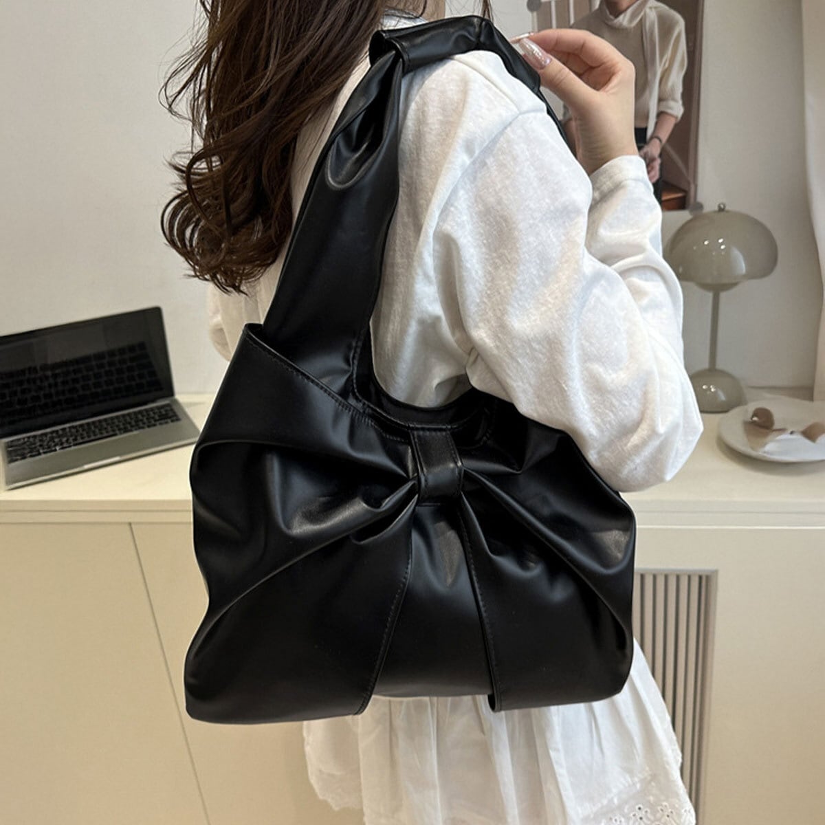ビッグリボン トートバッグ ワンショルダー レディース A4 大容量 軽量 PUレザー 韓国 バッグ 大人 かわいい フェミニン きれいめ カジュアル 大人可愛い 大人女子