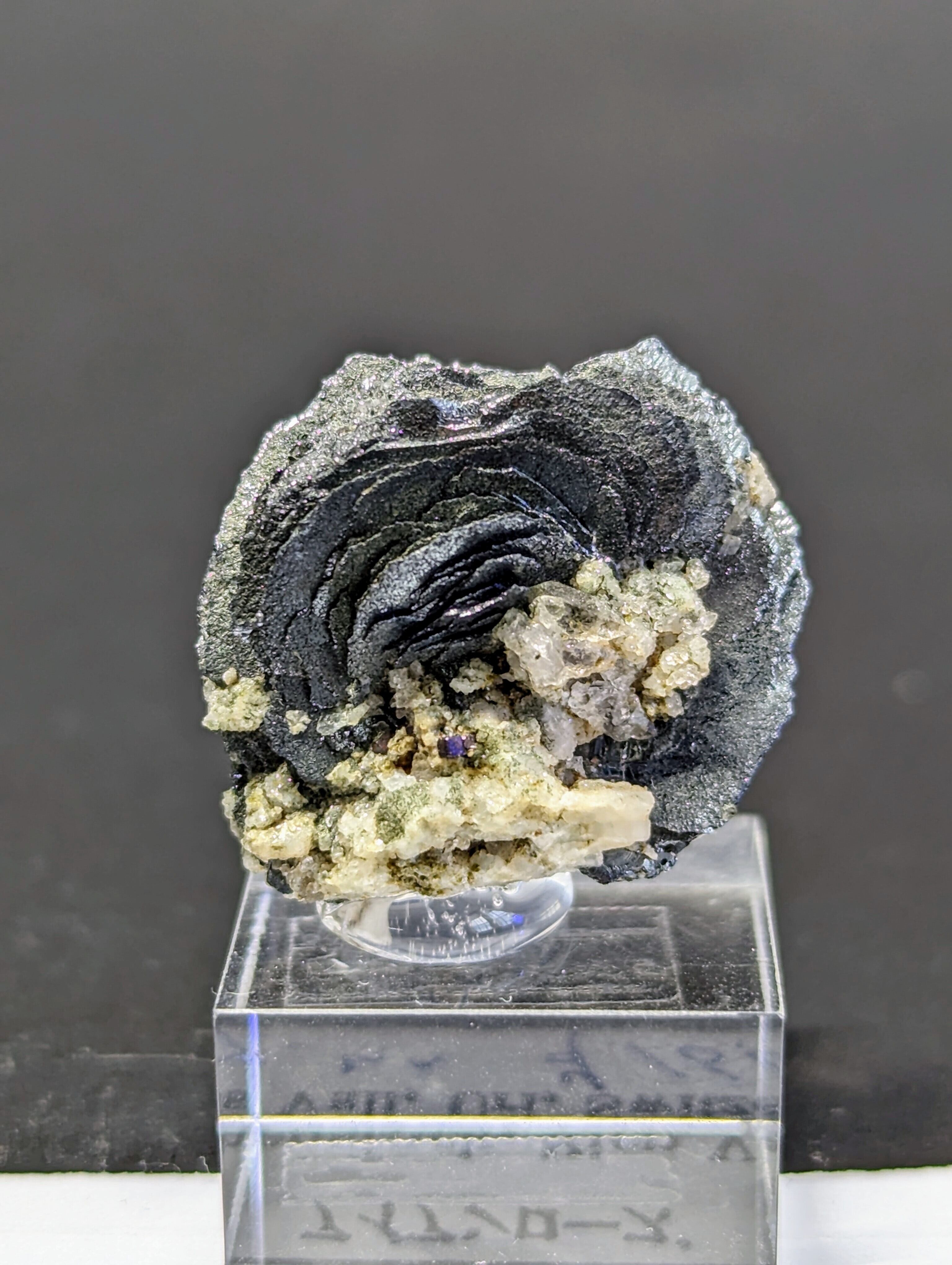 スイス産スモーキークォーツ&アイアンローズ