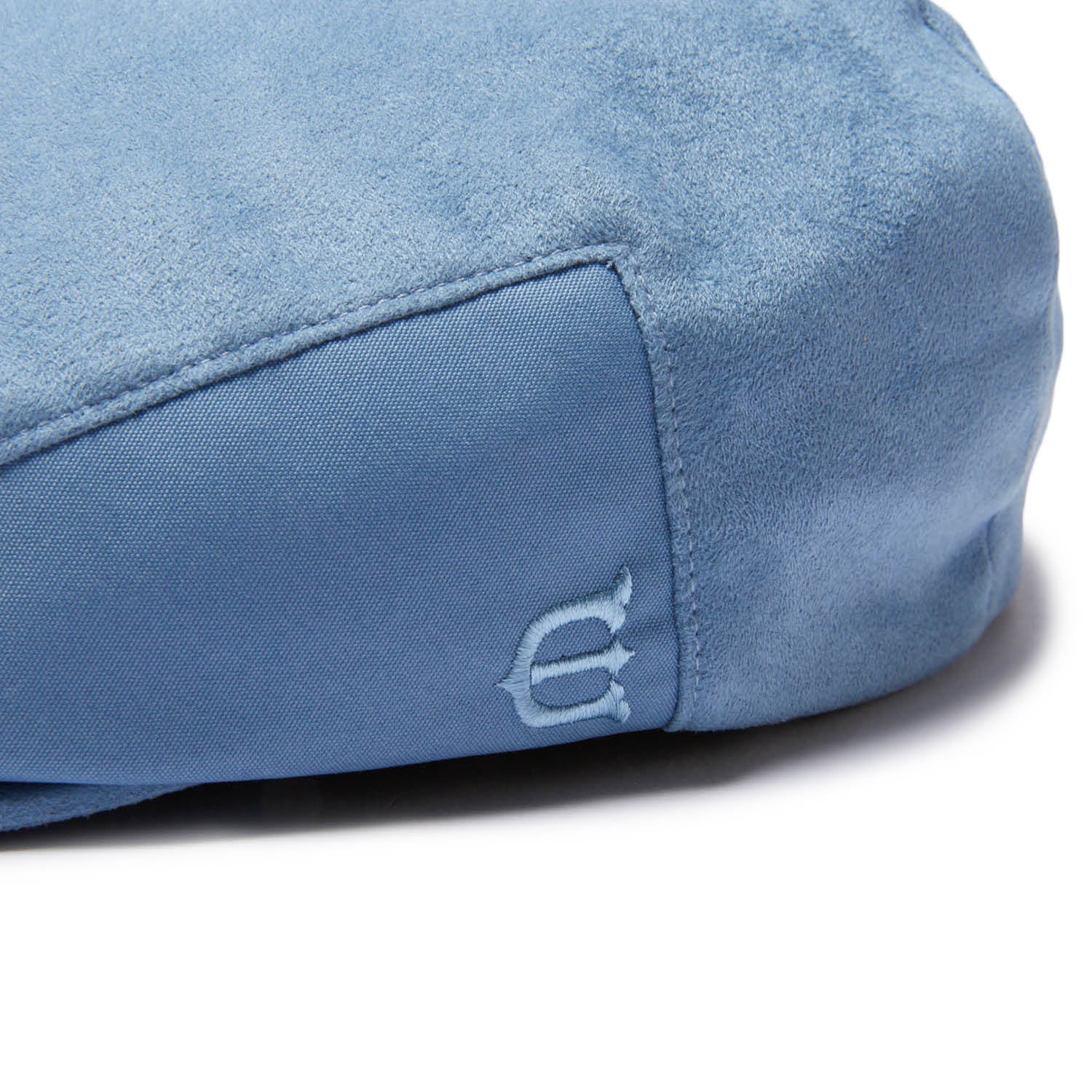EVISEN / SUEDE MALCOLM HUNTING | LATITUDE powered by BASE