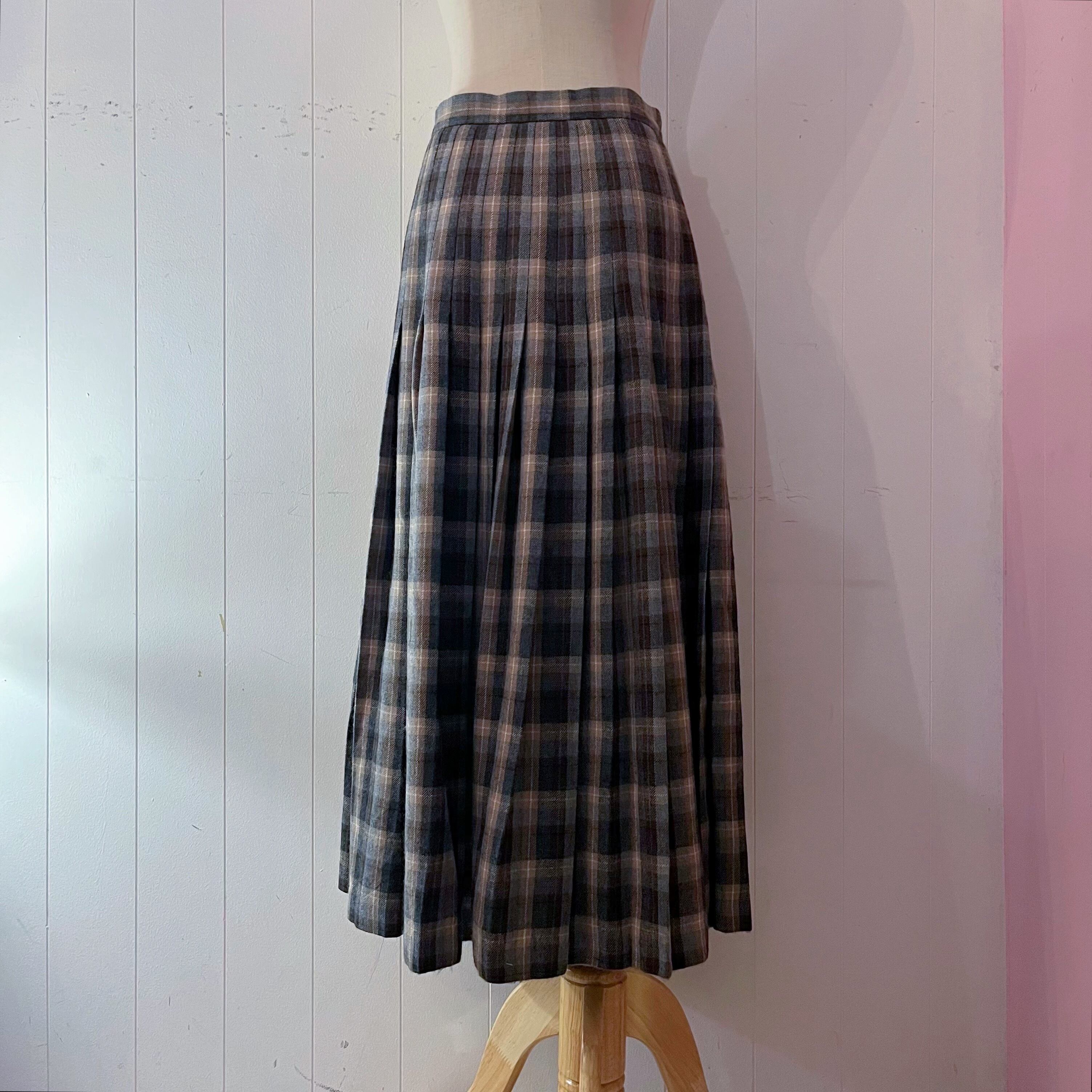 brown check tuck wool skirt