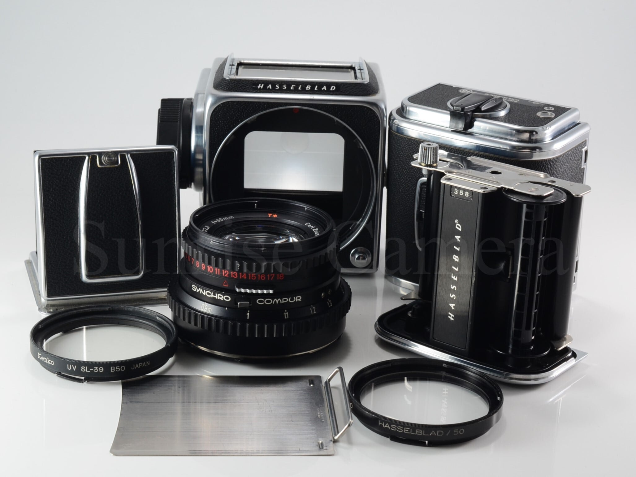 Hasselblad 500C/M / Carl Zeiss Planar T* 80mm F2.8 A12 整備済