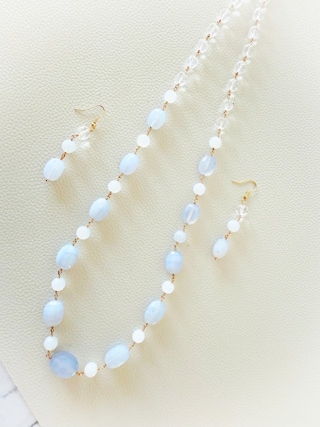 《癒しのエネルギー“ラリマー”シリーズ》海のやさしい揺らめき ラリマーペンダント⑤（18KGPネックレス付）