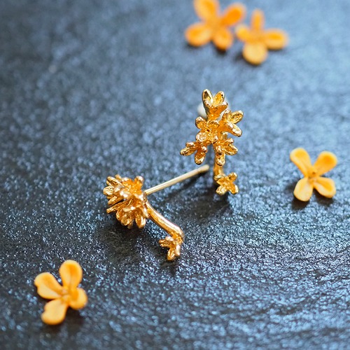 金木犀のピアス(gold)