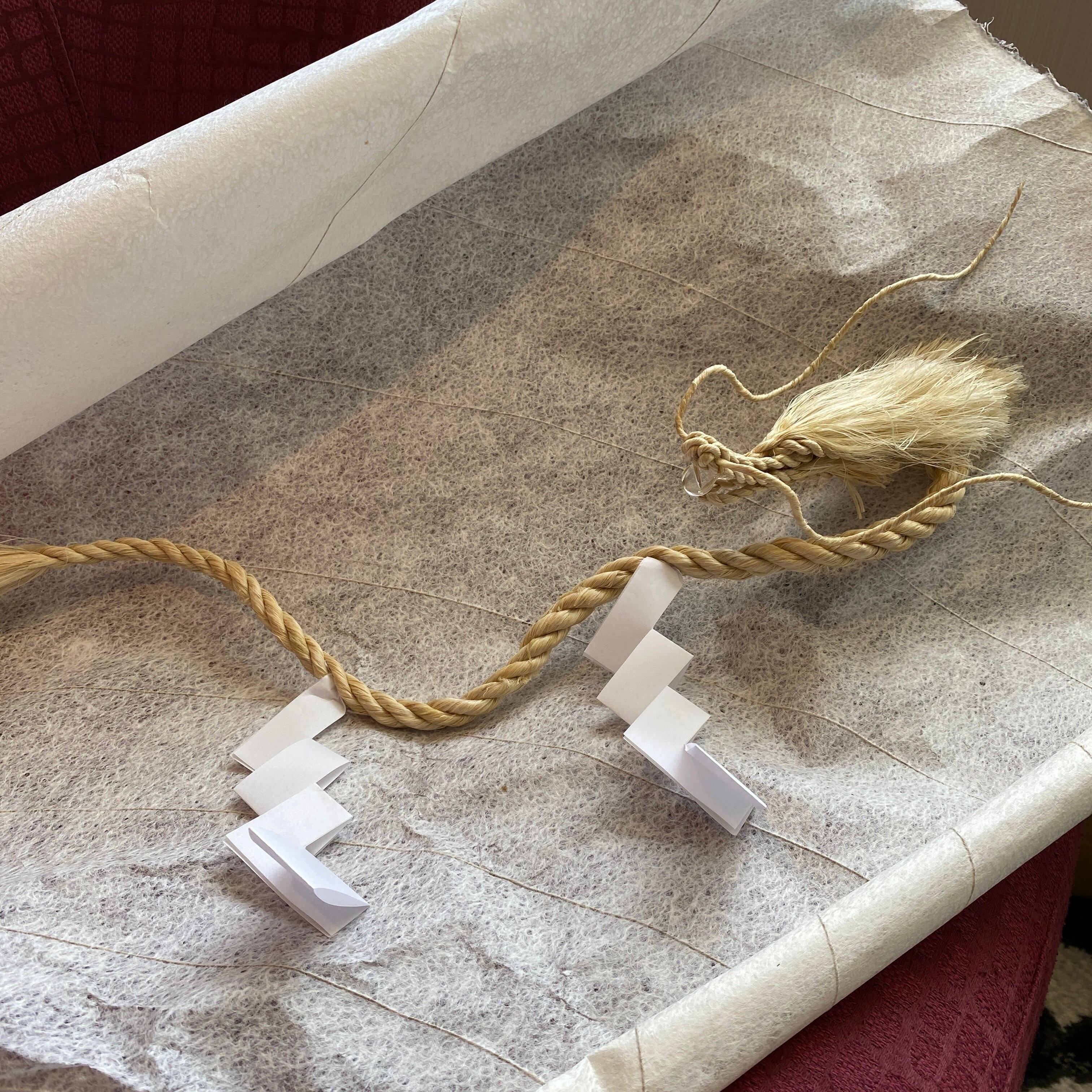 あなたの為につくる精麻龍Sサイズ鎮座スタイル10mm水晶宝珠つき 精 麻