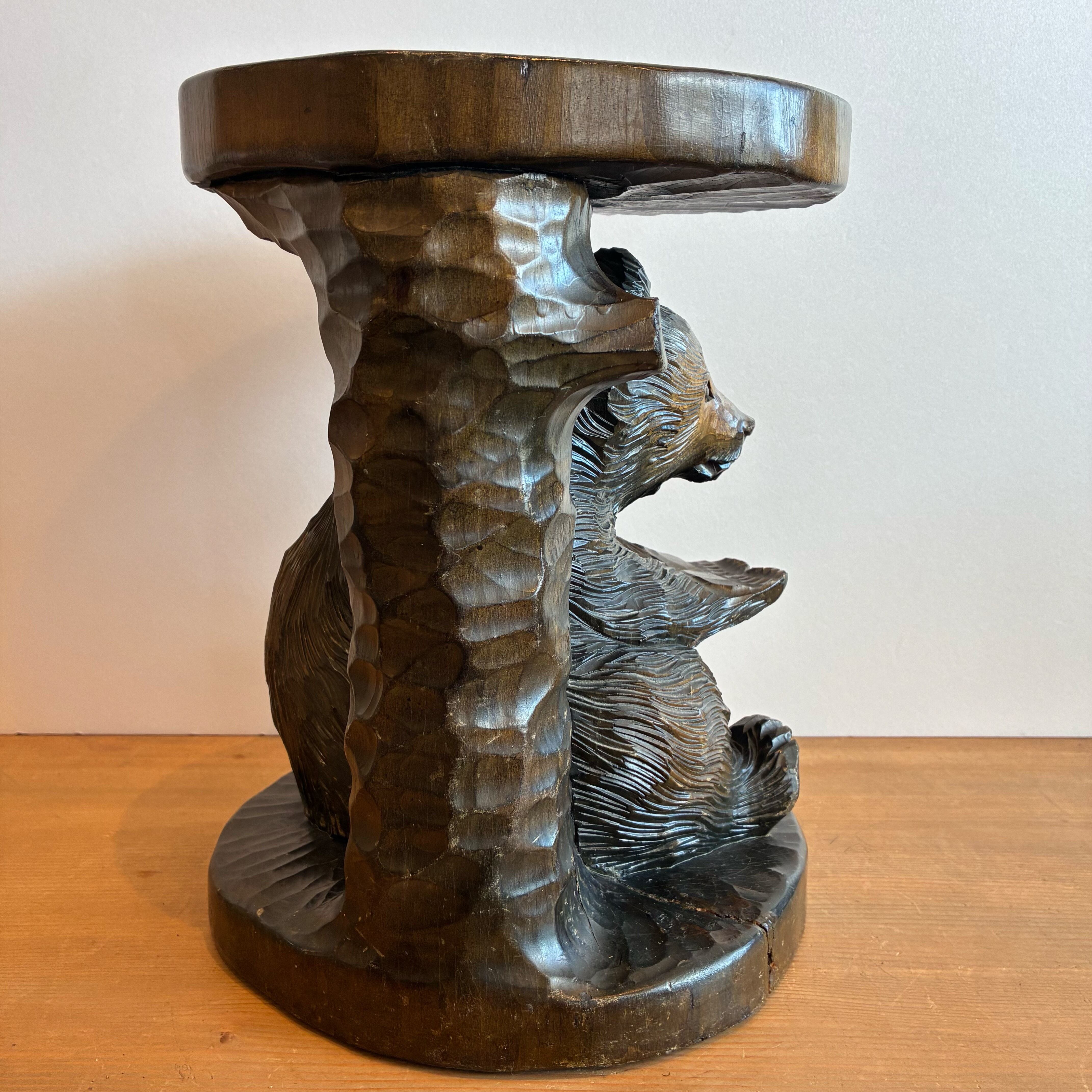 木彫り熊の飾り台 | POTLATCH