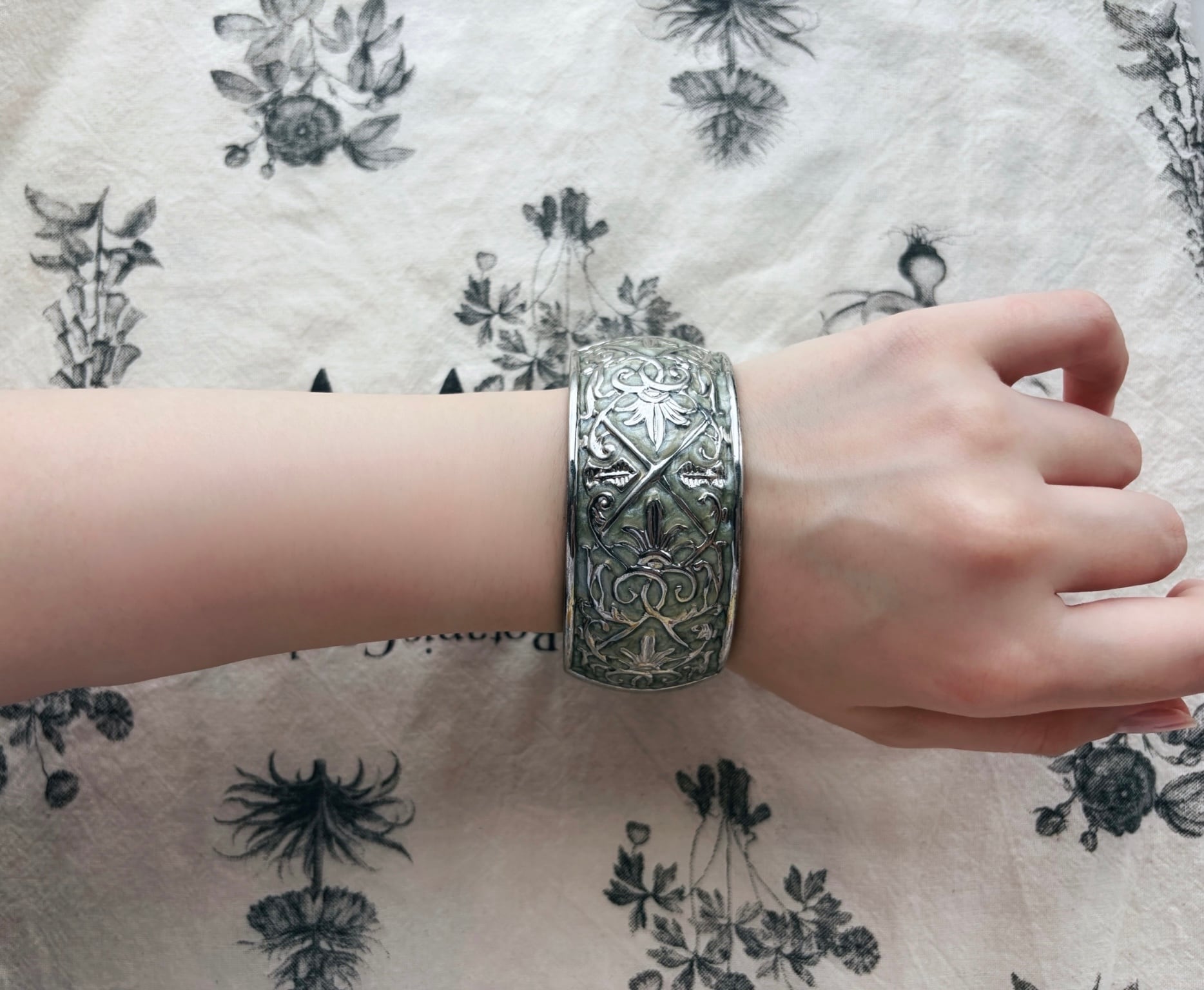 vintage bangle