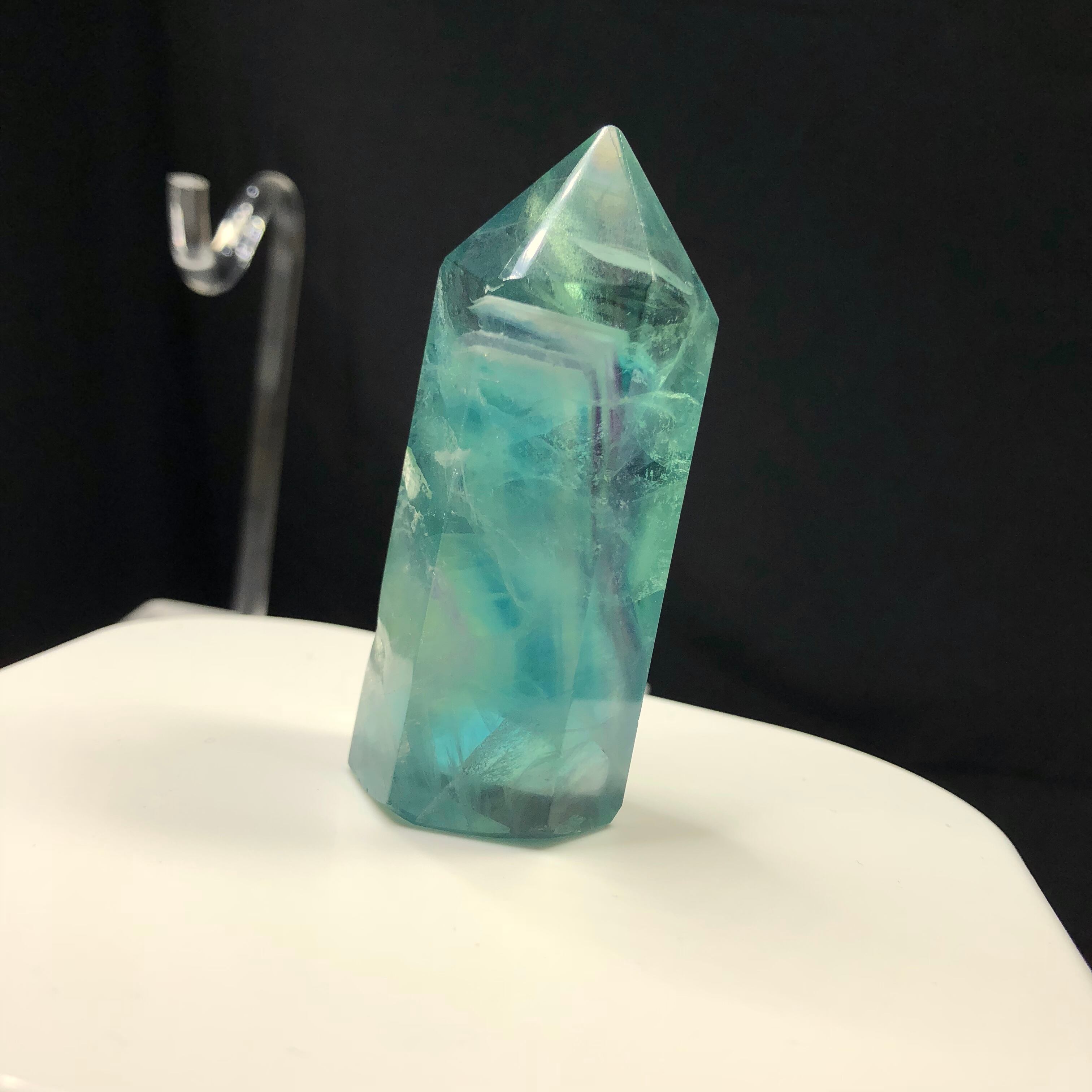 フローライトポイント 中国産フローライトポイント-7〜12水晶クラスター、天然石ビーズの