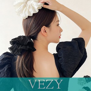 フリルシュシュ 大きめボリュームヘアゴム 韓国風フェミニンヘアアクセサリー ふんわりヘアシュシュ ボニーテール髪飾り 大人可愛いヘアアレンジ ハーフアップまとめ髪 ヘアアクセサリー VEZY ベジー ItemNo.【22604650】