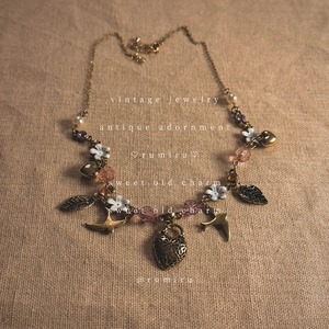 ハンドメイド フラワー 小鳥 アンティーク ネックレス