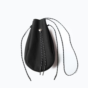 吉岡衣料店 drawstring bag (サコッシュ)【Lサイズ】concho 【BLACK】 (バッグ）