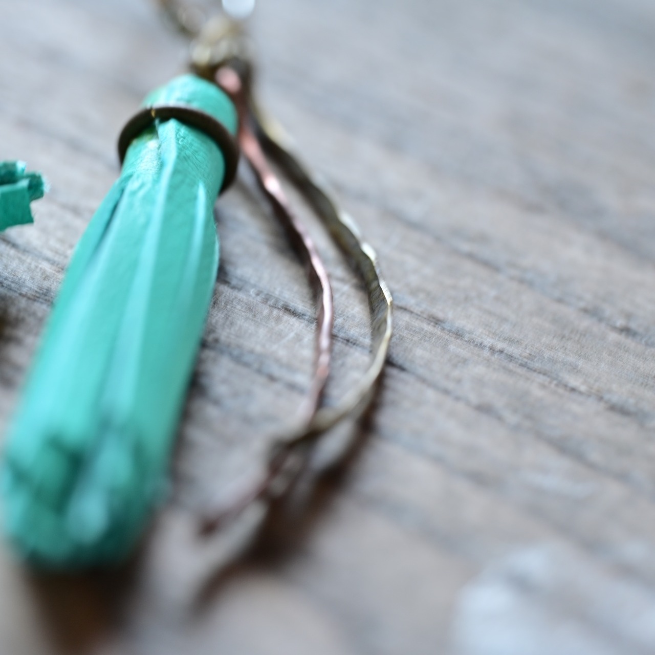 ARABUNA KEI ピアス タッセル 山羊革 真鍮 /ARABUNA KEI Earrings  Tussel  Goat Skin