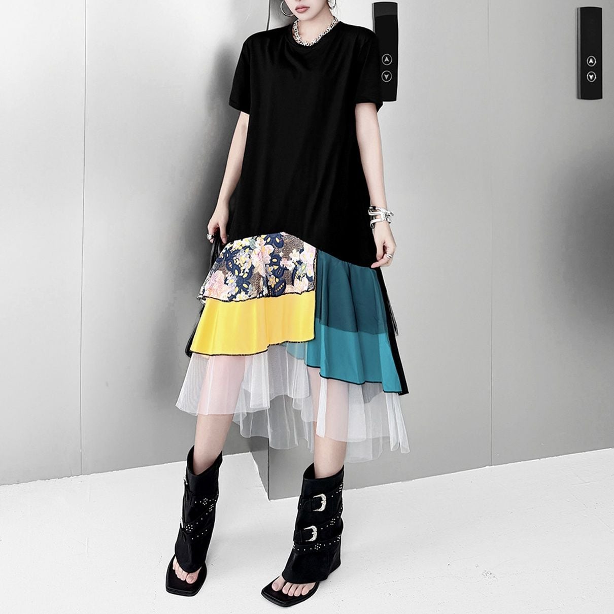 ASYMMETRIC CONTRAST PANEL MESH HEM SLEEVE DRESS M-17846