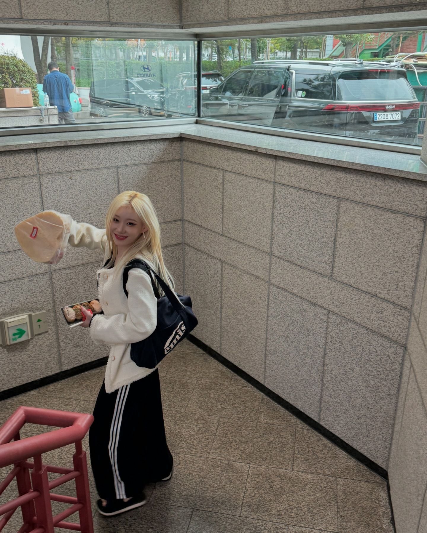 915aa9c79d93bcec19852eb2687bfc