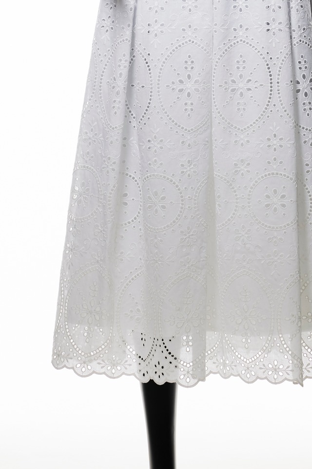 【221S017】タックロングスカート　A_ホワイト×ホワイト