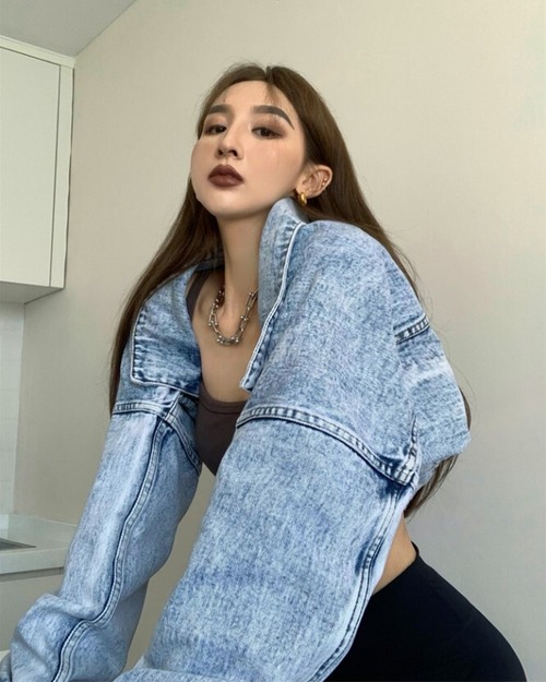 スタンダードショートルーズジャケット スプリングオータムスタイル ロング レトロ 春物 秋物 Xiaofeijia39410476471