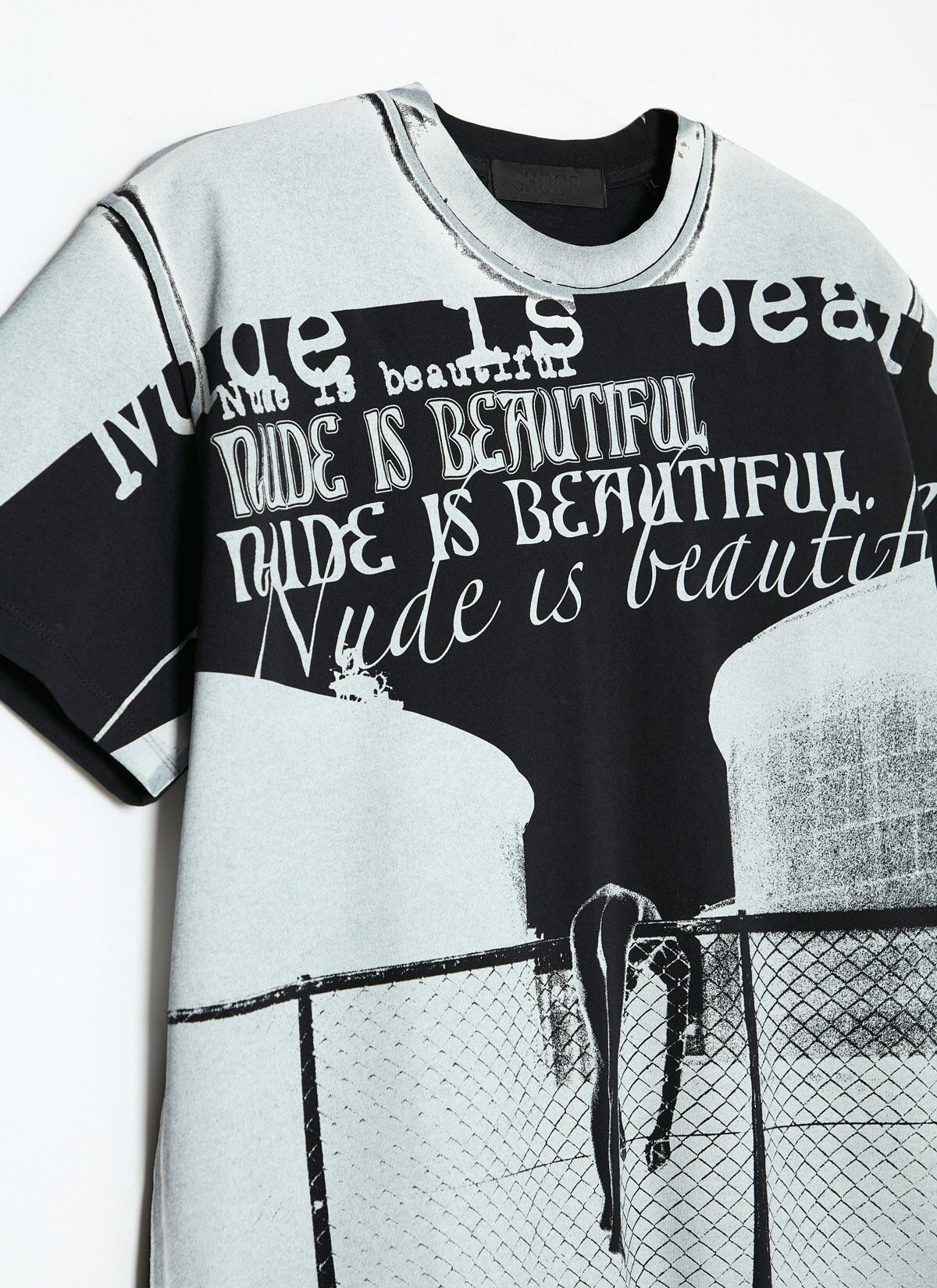 【SHOOP】NUDE 2 T-SHIRT -NUDE IS BEAUTIFUL Black/White | インターナショナルリレーション  powered by BASE