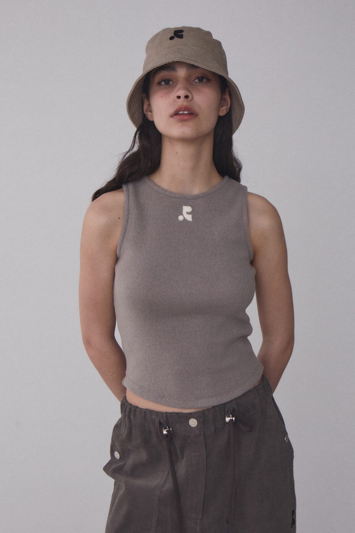 rest & recreation] RR HAIRY KNIT TANK TOP - BROWN 正規韓国