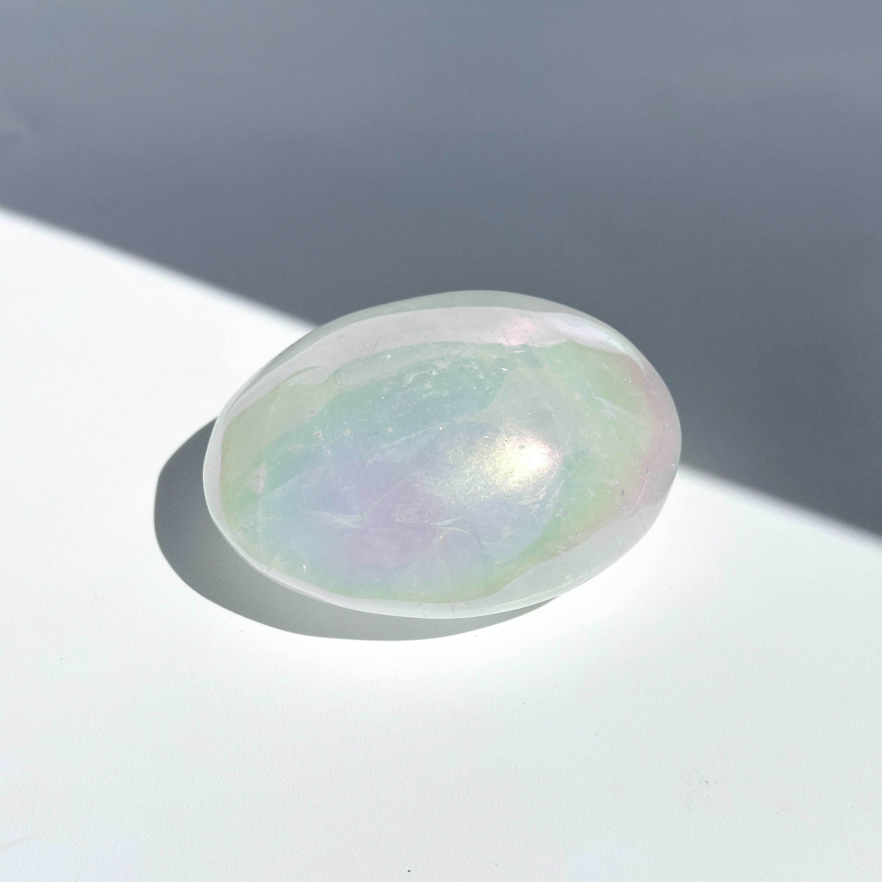 ぷっくり◇エンジェルオーラクォーツ パーム05◇ Angel Aura Quartz ◇天然石・鉱物・パワーストーン・インテリア