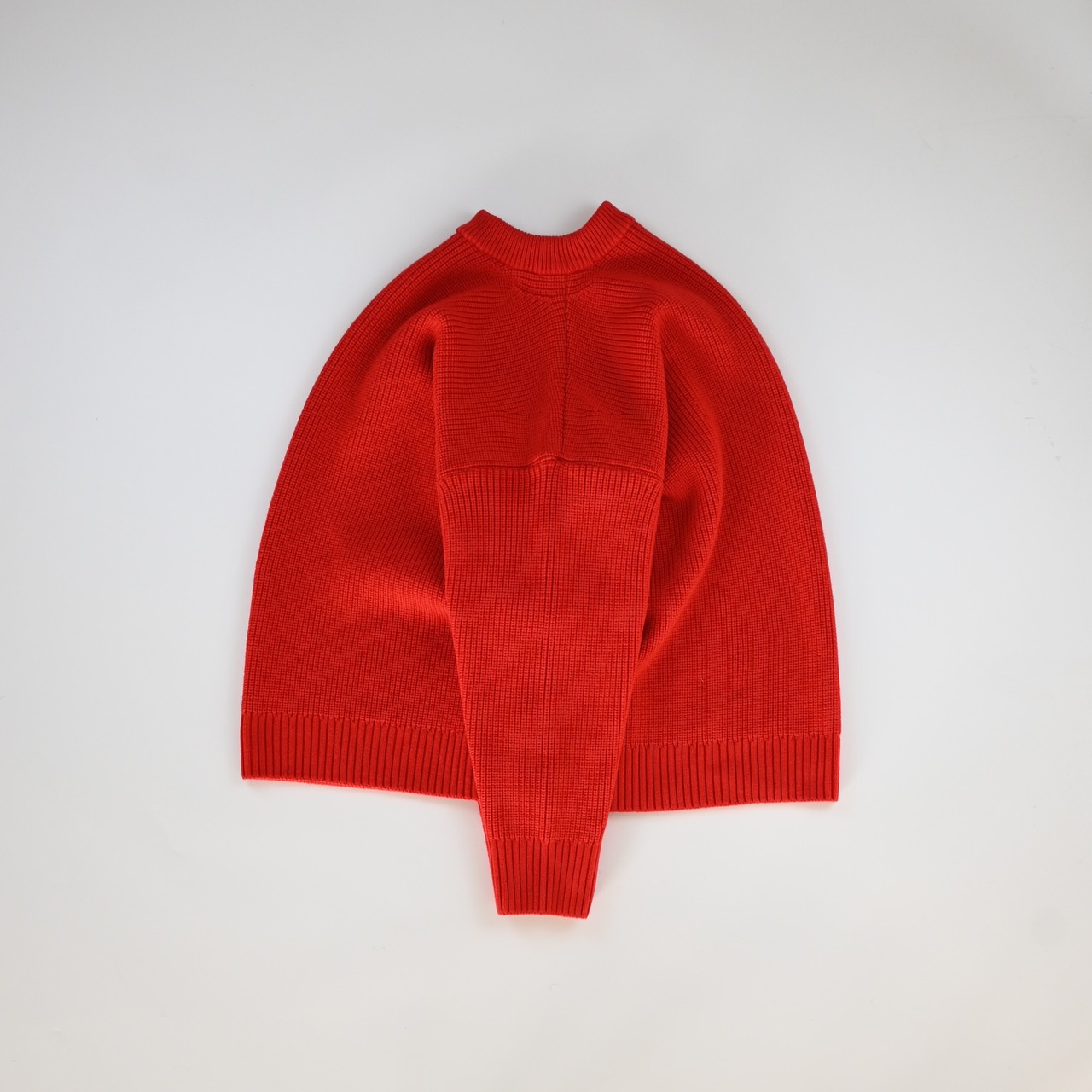 THE DAY / MERINO WOOL CREWNECK KNIT