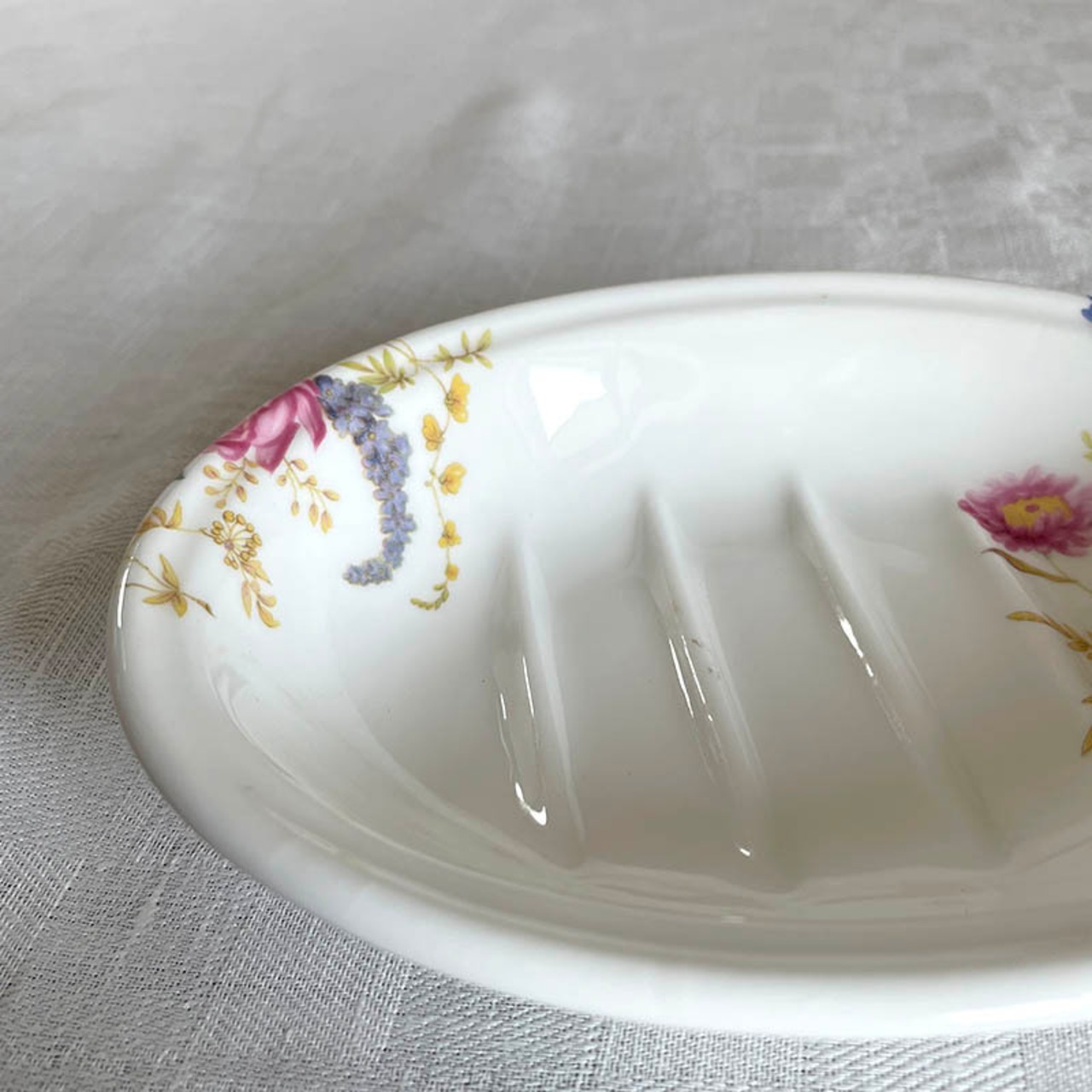 ソープトレー　石鹸置き　ソープディッシュ　hadida　12otdz4