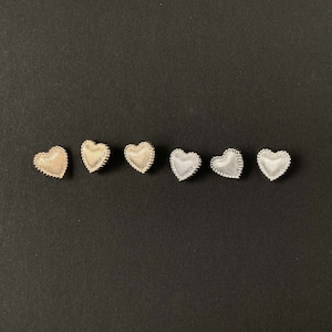 〈新色追加〉縦筋ハートボタンS(14mm)