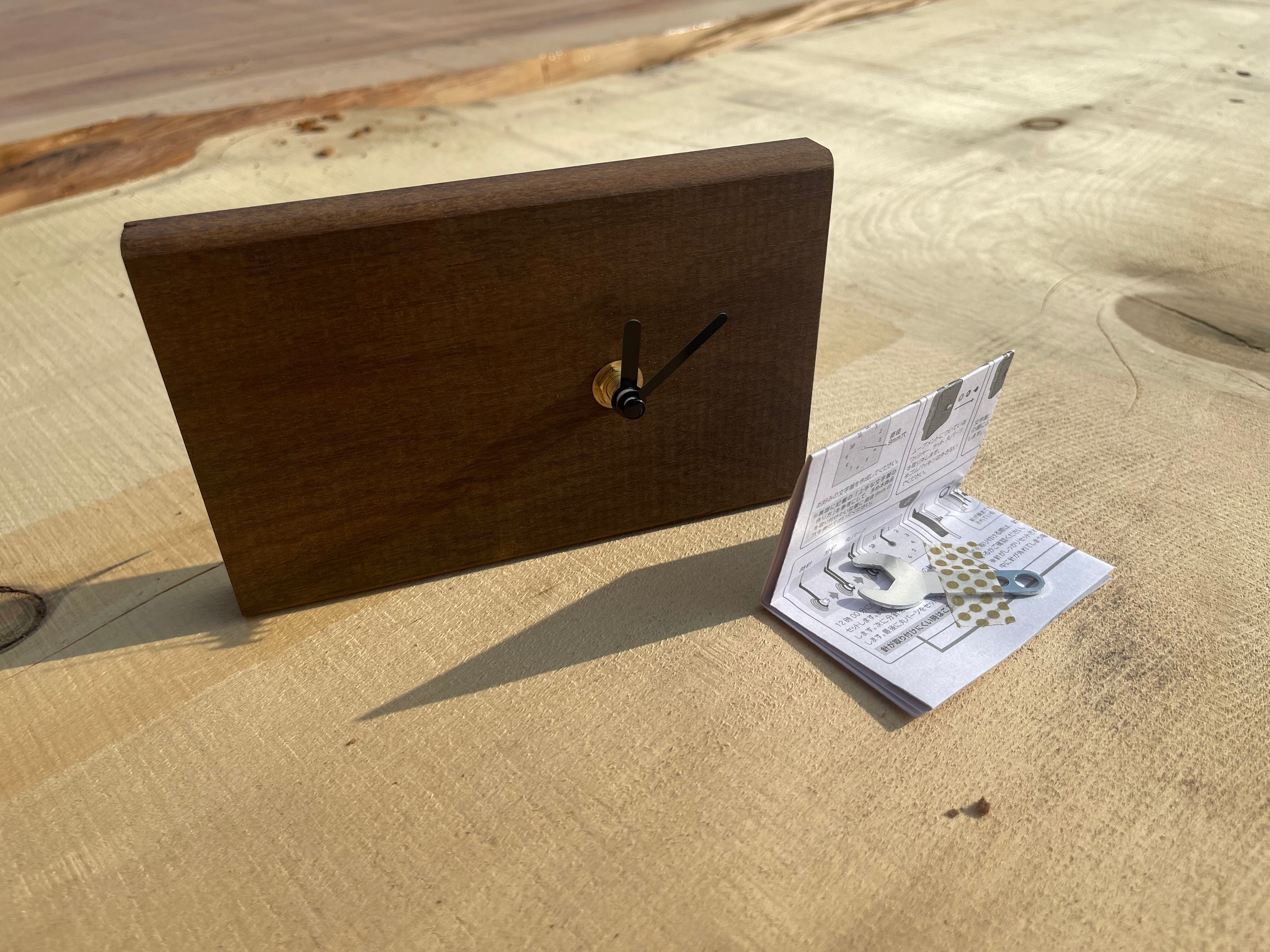 ウッドクロックタイプB(時計軸が右寄り) | green ash