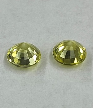 カナリートルマリン　ラウンド　4.0ｍｍ　2個セット
