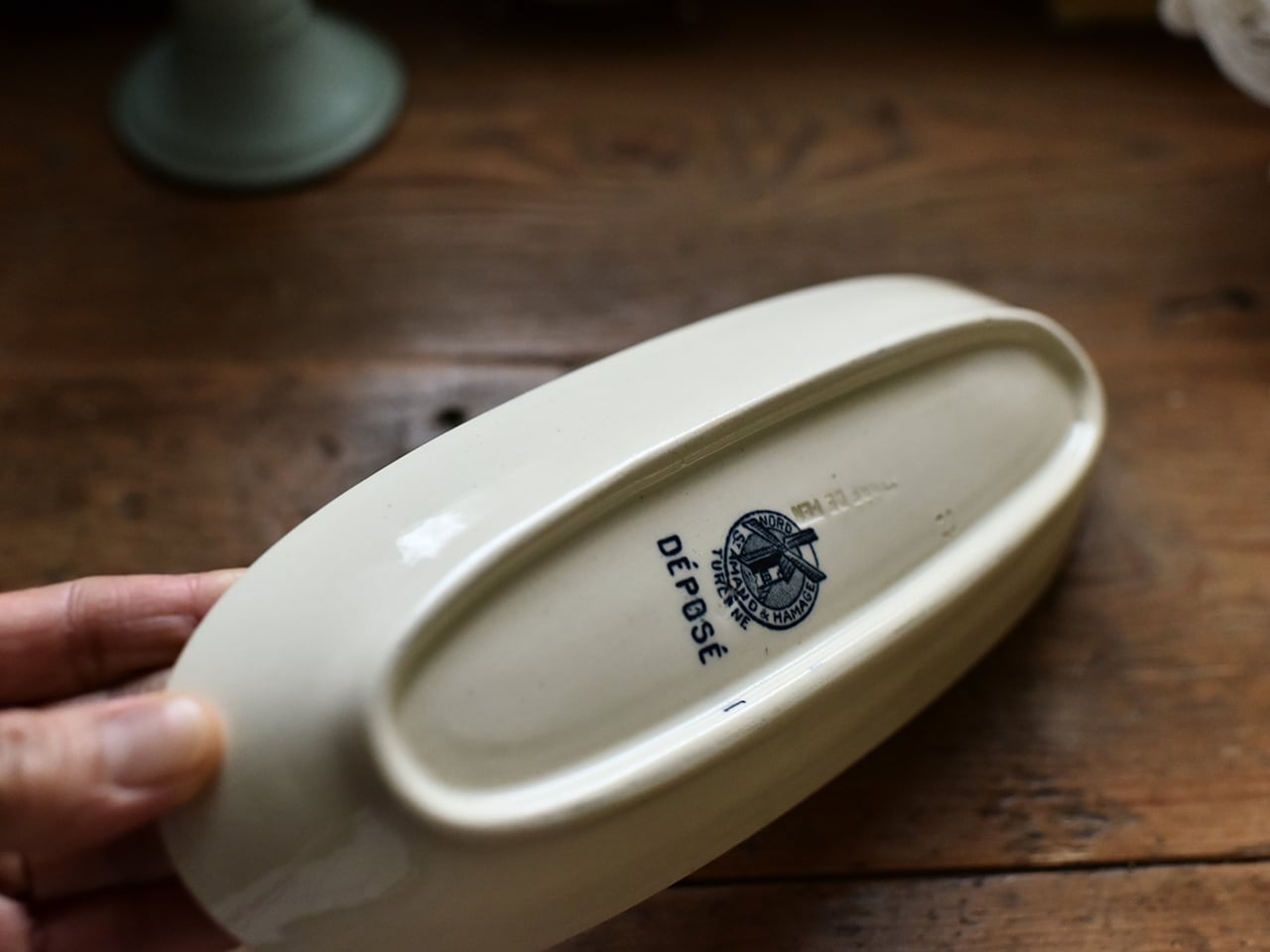 St Amand製 陶器のソープディッシュ フレンチアンティーク