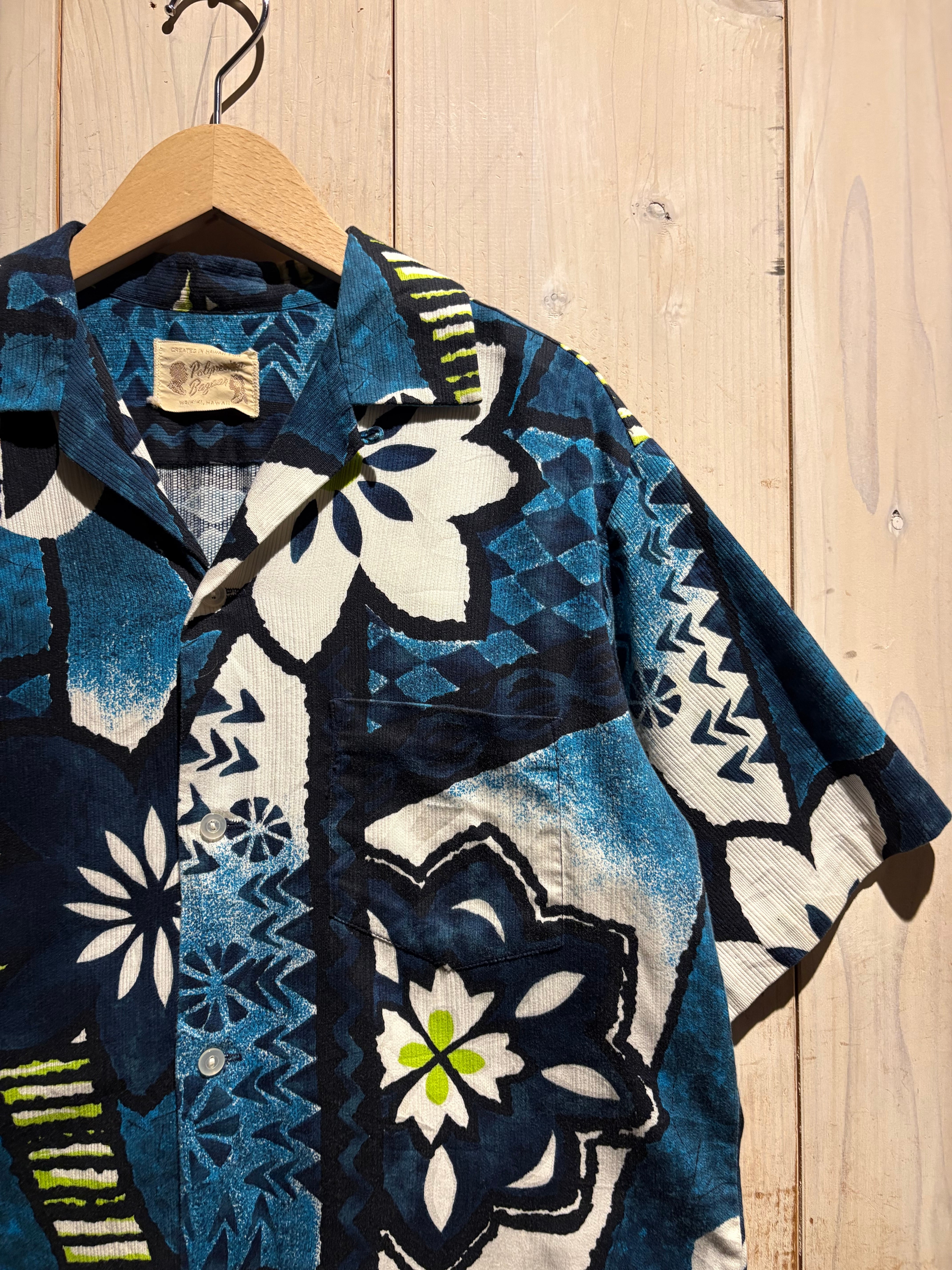 a.k.a.C.a.k.a vintage】70's “Made in Hawaii” Flower Pattern